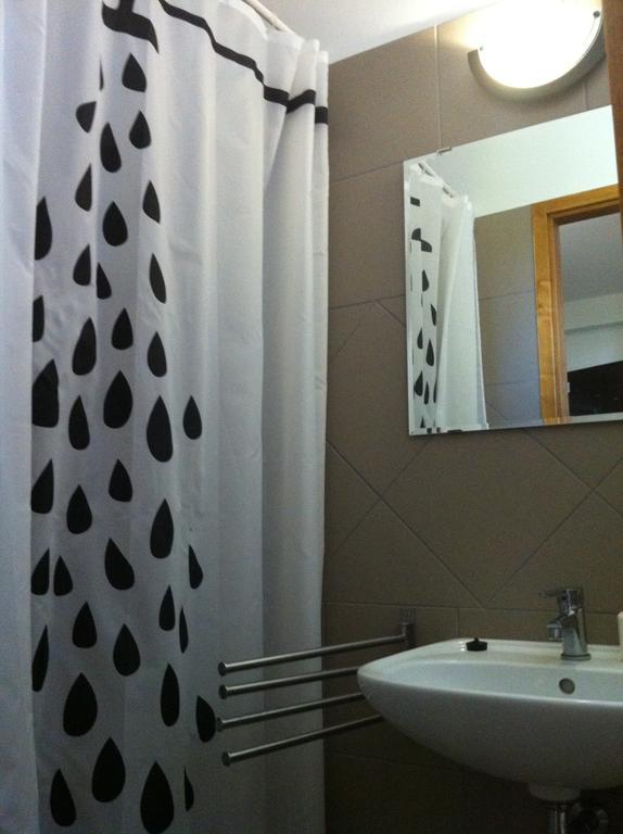 M0 Lakihegy Horgony U 10 Motel Szigetszentmiklos Phòng bức ảnh